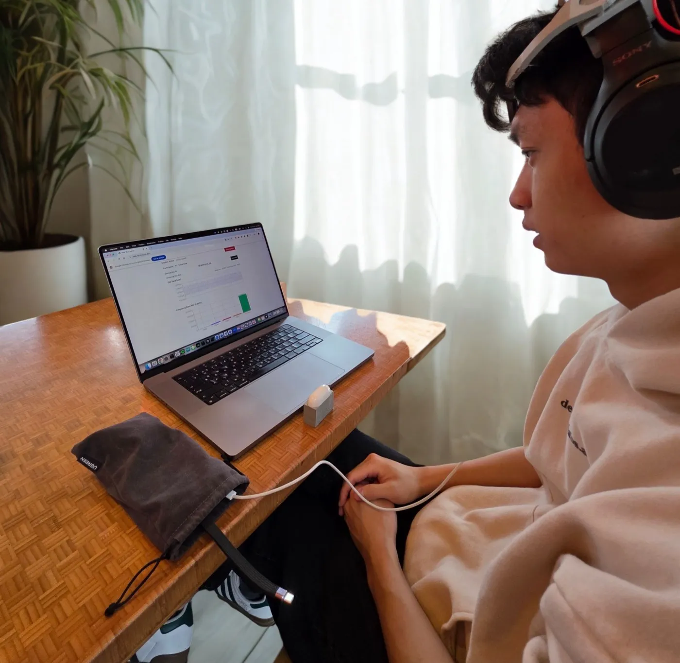 Player running the live app